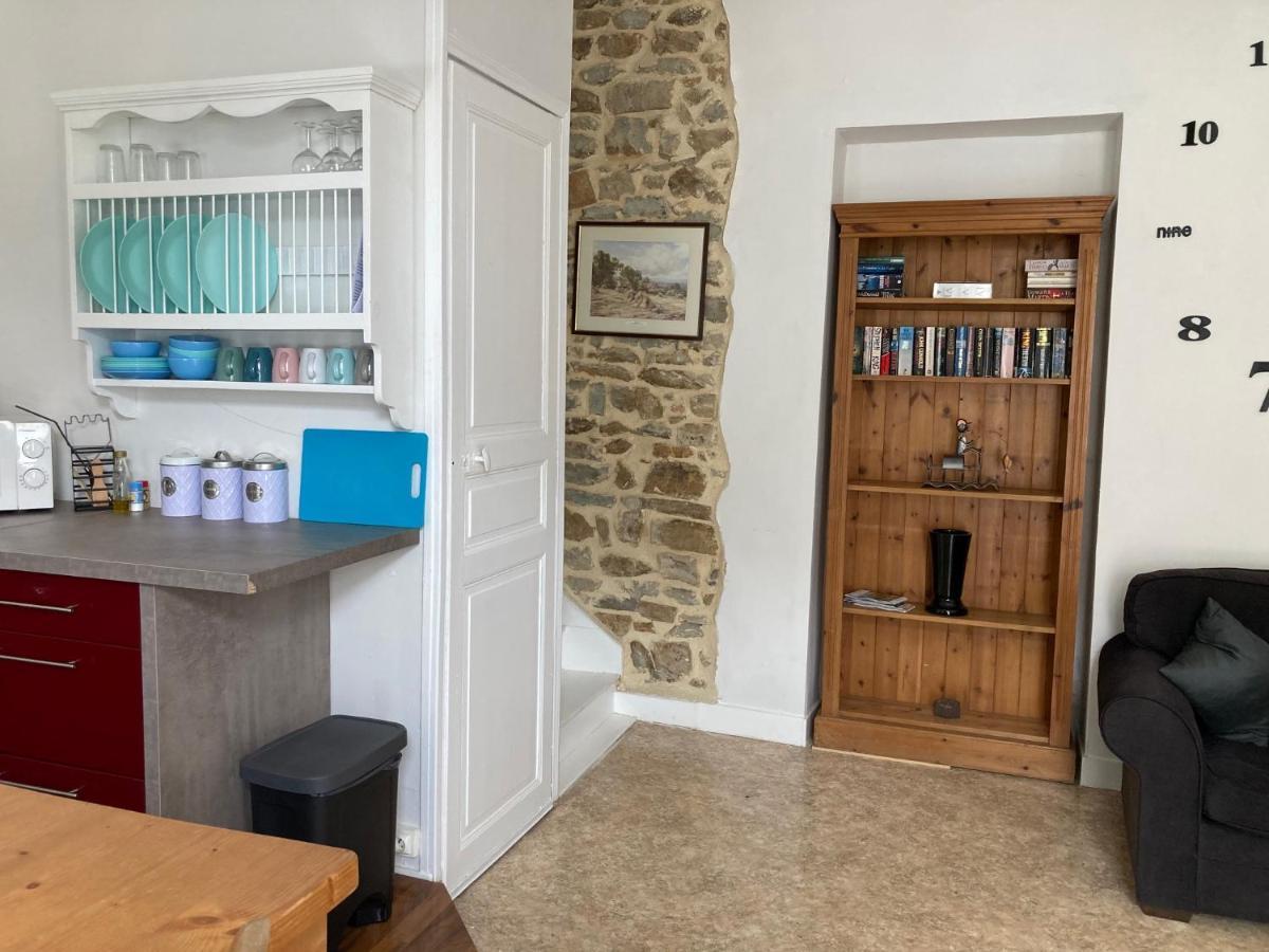 La Petite Maison - Self Catering Pre-en-Pail-Saint-Samson ภายนอก รูปภาพ